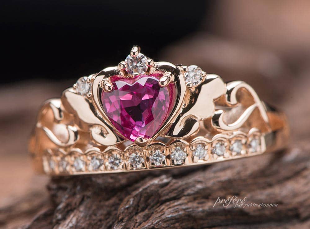 ハートルビーの婚約指輪はティアラリングでオーダーメイド｜結婚指輪